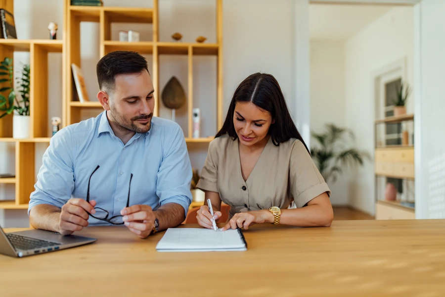 Homebuyer reviewing mortgage options after foreclosure in Florida