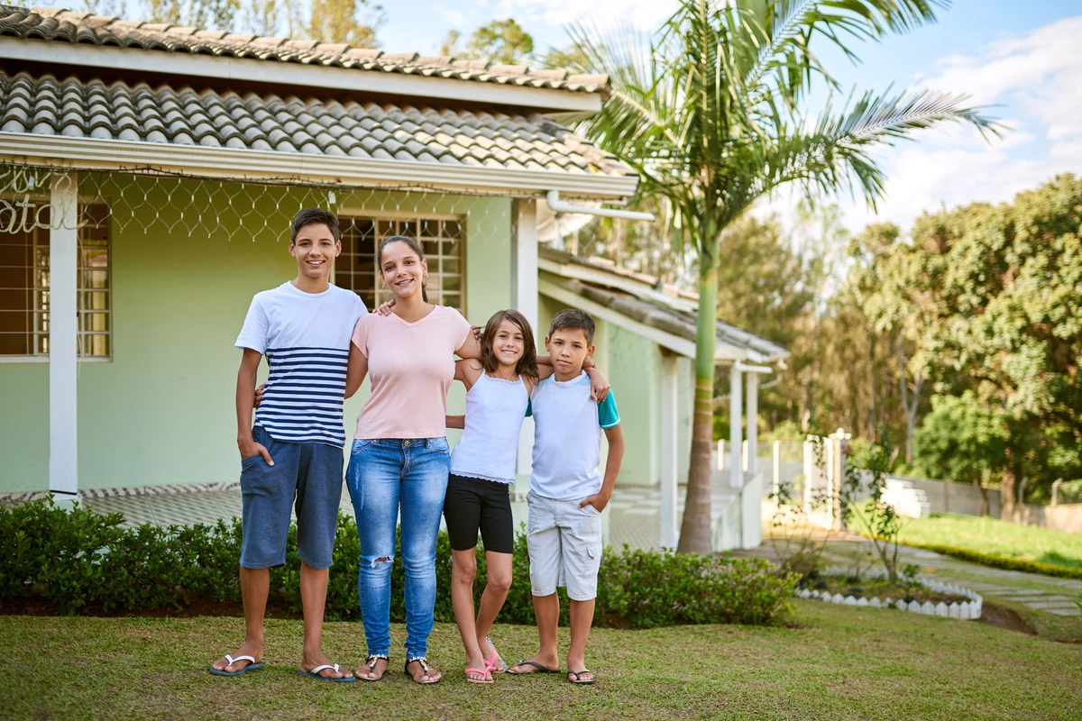 Florida home on a spacious lot in a USDA-eligible area, representing 2026 USDA loan income limits